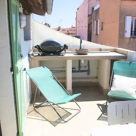3p Avec Terrasse Dans La Vieille *